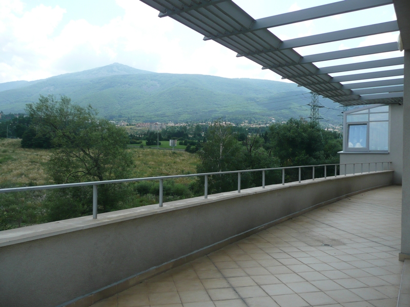 Югоизточен изглед